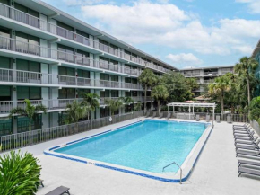 Lovely 1BR Suite at Orlando with pool view